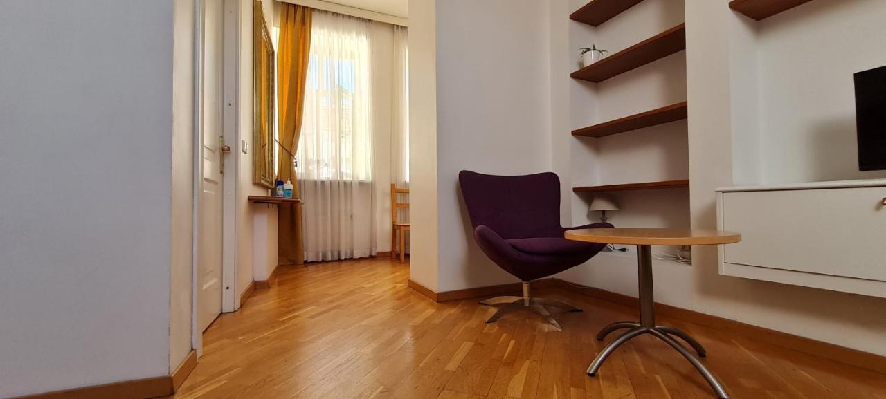Rehouse- Didzioji 39 Vilna
